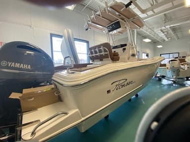 2022 Pioneer Boats 222 Sportfish