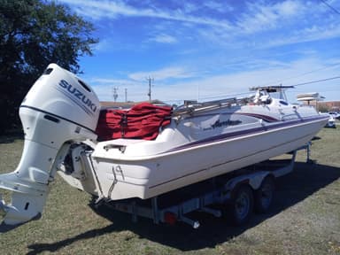 1998 Hurricane Boats Fun Deck 232