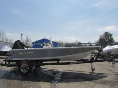 2021 Sea Pro 172 Bay Boat