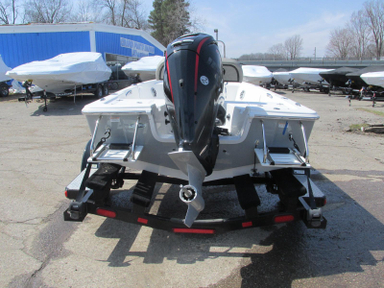 2021 Sea Pro 172 Bay Boat