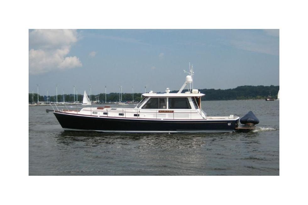 2005 Grand Banks 54 Eastbay SX