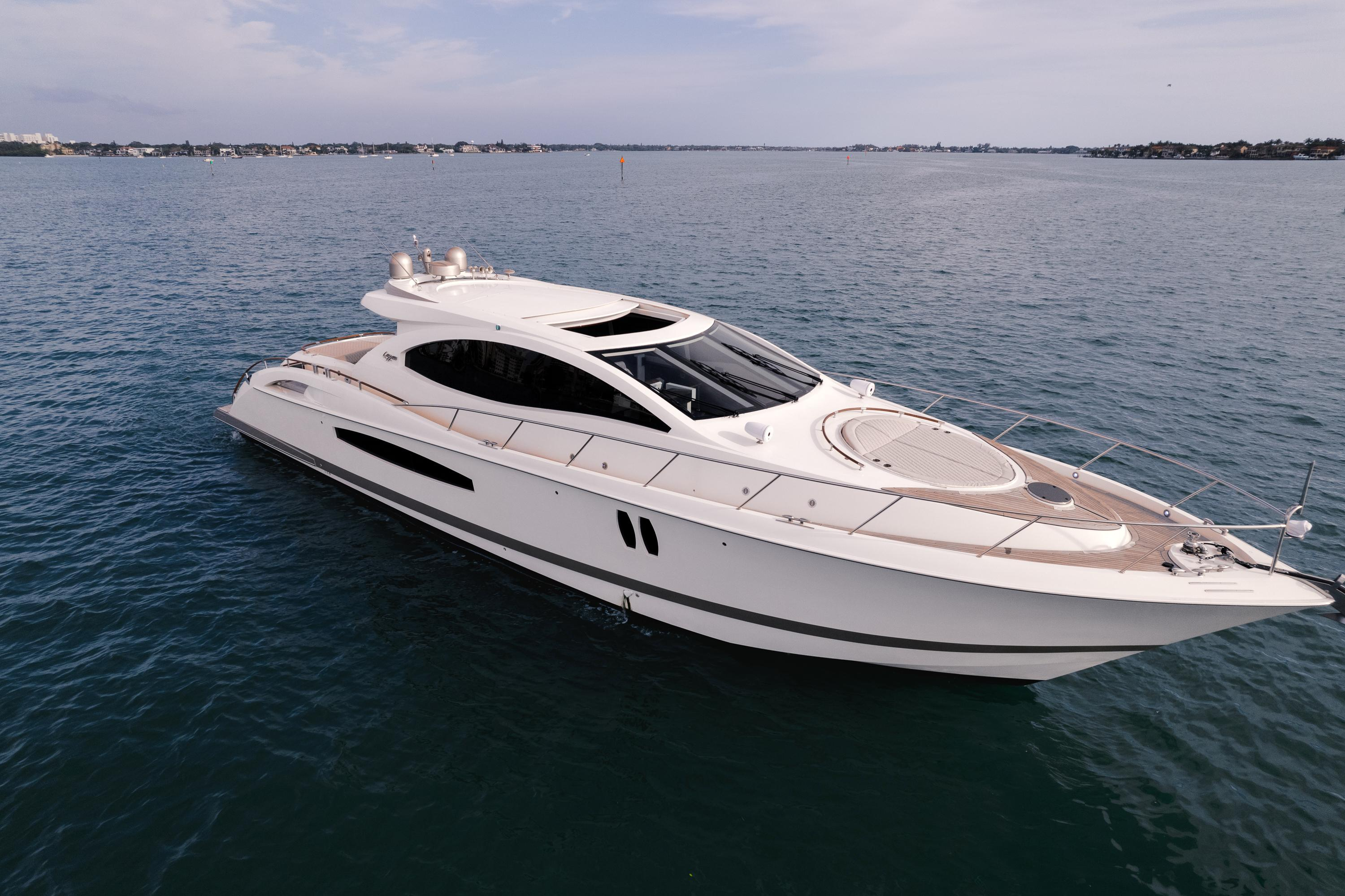 2008 Lazzara Yachts 75 LSX