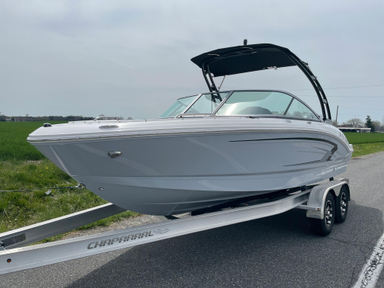 2022 Chaparral Boats 21 SSI OB