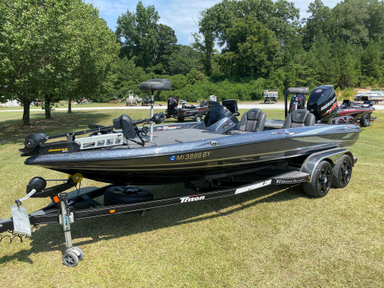 2021 Triton Boats 21 TRX