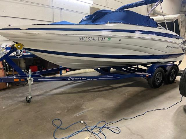 2019 Crownline 215 SS