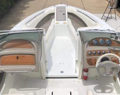 1999 Cobalt Boats 220