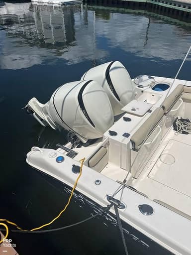 2022 Sea Chaser 27HFC