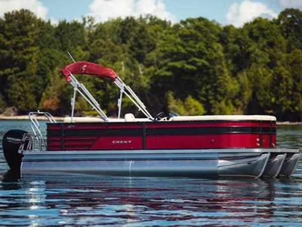 2022 Crest Pontroons Classic LX 220 SLC