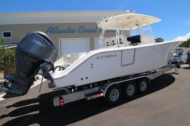 2022 Cobia Boats 350
