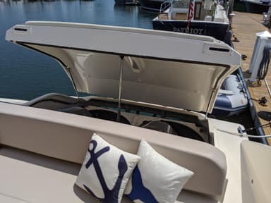 2015 Pursuit Boats SC 365i Sport Coupe