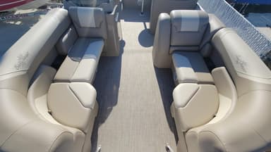 2021 SunChaser Geneva Cruise 22 SB