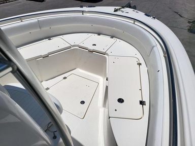 2014 Robalo 240 Center Console