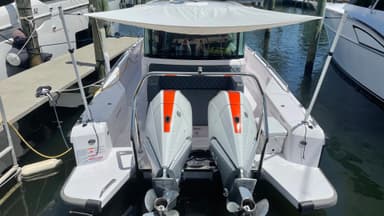 2021 Axopar 37 Cross Cabin
