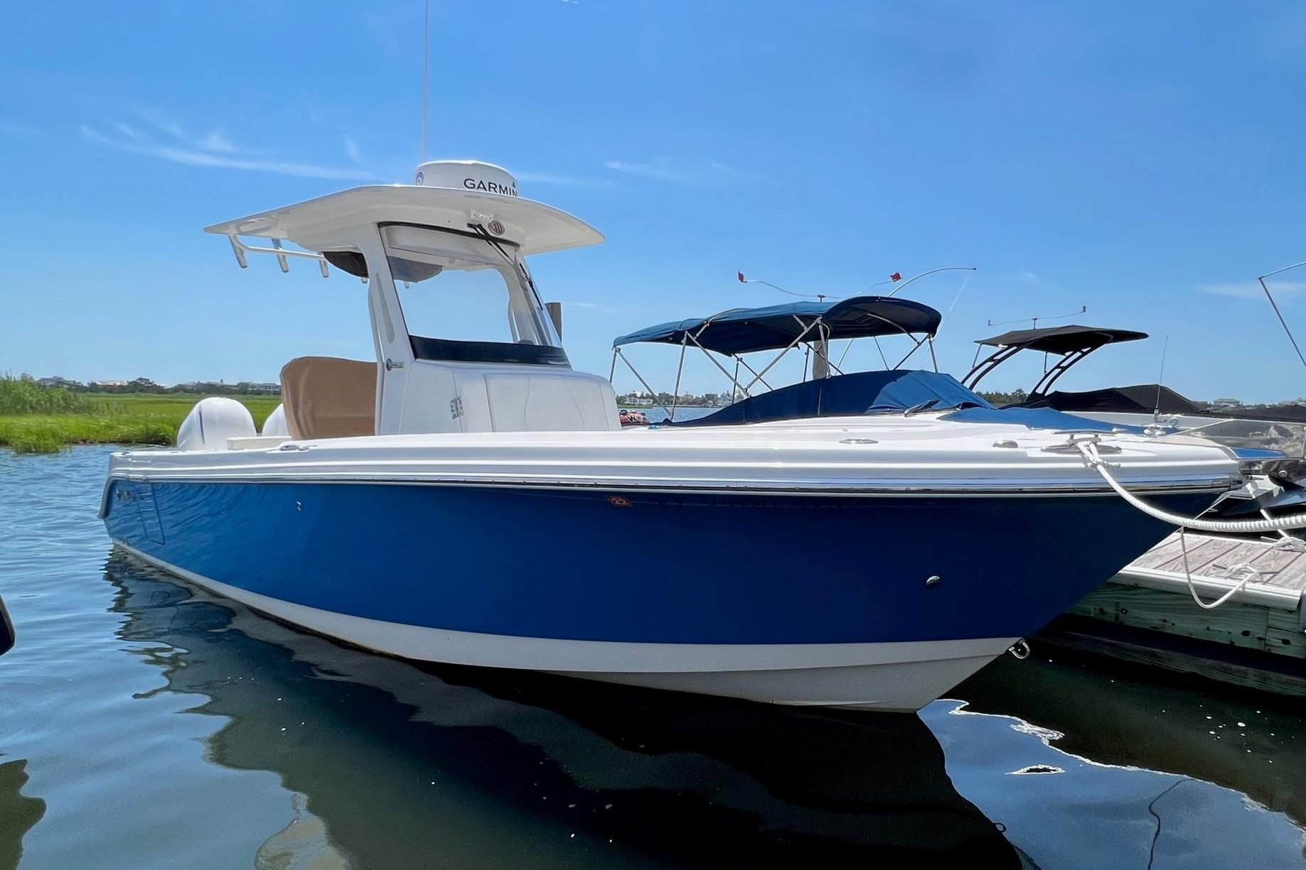 2019 EdgeWater 262CC