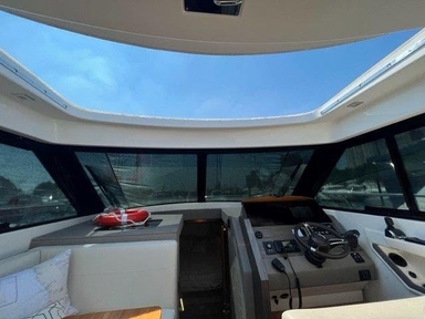 2019 Tiara Yachts 39 Coupe