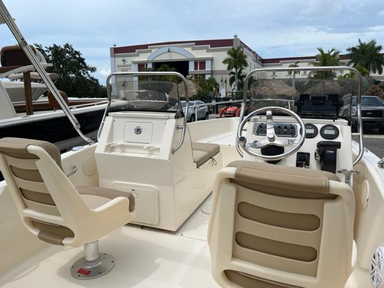 2020 Scout Boats 175 Sport Dorado