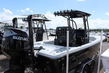 2021 Blazer Boats 2700 HYBRID BAY