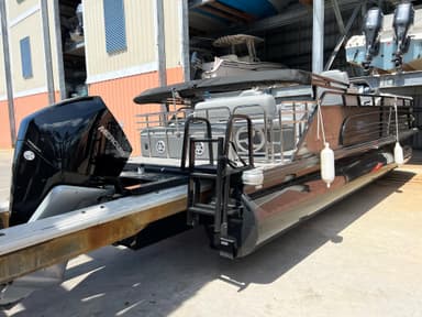 2021 Regency Boats 250 LE3