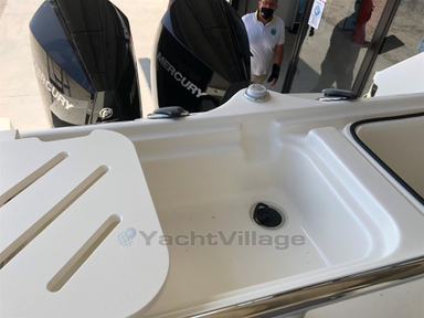 2021 Quicksilver 905 Pilothouse