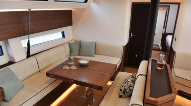 2019 Amel 60