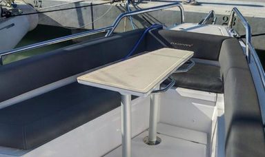 2018 Axopar 28 T-Top