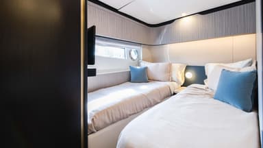 2017 Azimut Yachts 60 Fly