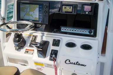 2022 Tidewater Boats 2500 Carolina Bay