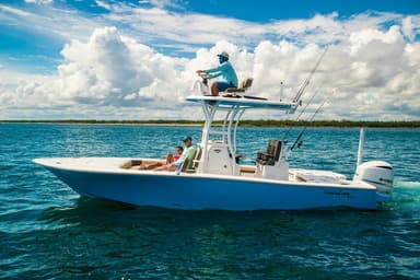 2022 Tidewater Boats 2500 Carolina Bay