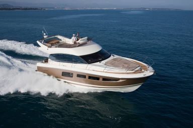 2020 Prestige Yachts 500