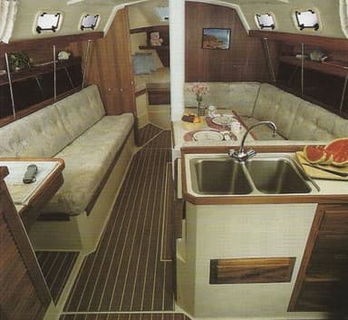 1985 Catalina Yachts Catalina 34 MkI - Fin Keel