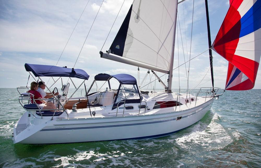 2012 Catalina Yachts Catalina 385 - Fin Keel