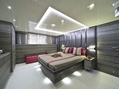 2009 Cerri Cantieri Navali 102 Flying Sport