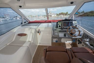 2011 Chaparral Boats 420 Premiere