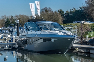 2019 Cranchi Yachts M 44 HT