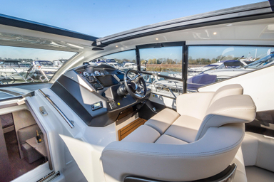 2019 Cranchi Yachts M 44 HT