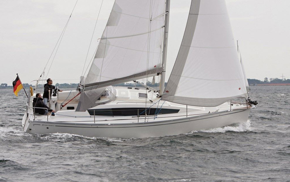 2012 Delphia Yachts Delphia 31 - Deep draft