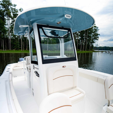 2020 Sea Hunt Gamefish 30 Forward Seating