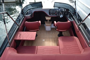 2019 Cranchi Yachts E26 Classic