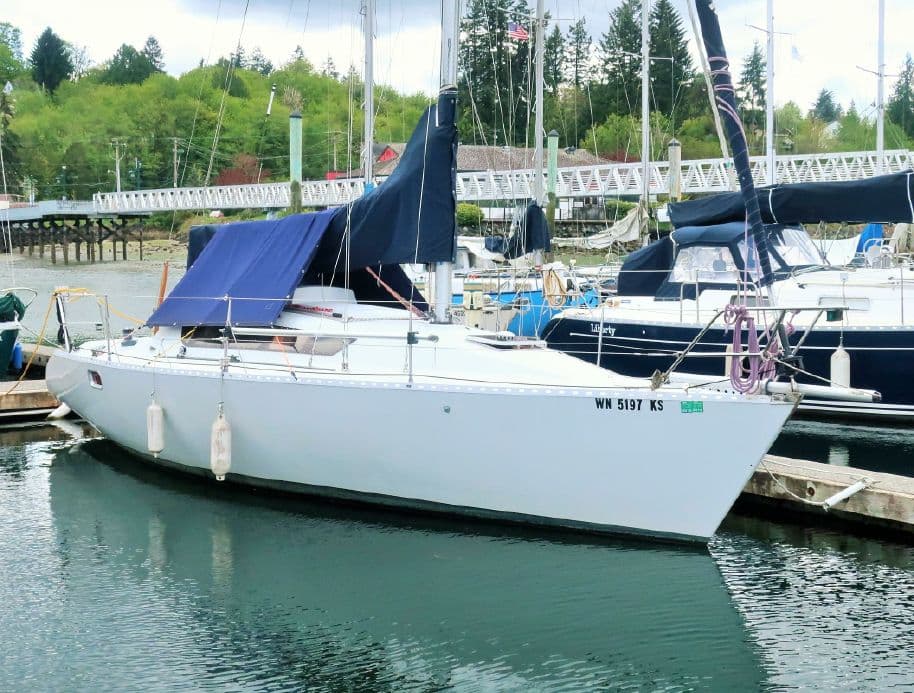 1983 Kirie Elite 30 - Fin Keel