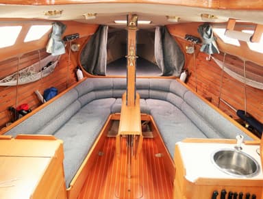 1983 Kirie Feeling 850 - Fin keel