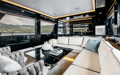 2021 Bering Yachts 70