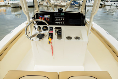 2017 Scout Boats 215 XSF