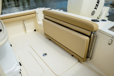 2017 Scout Boats 215 XSF