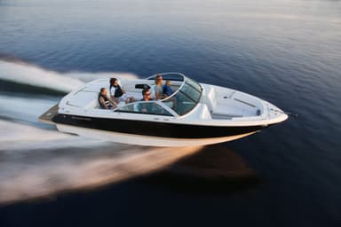 2022 Four Winns Horizon 230