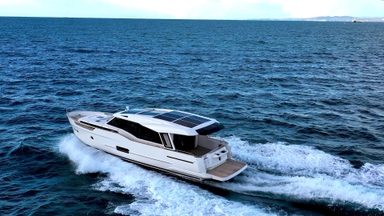 2020 Greenline Yachts 48 Coupe