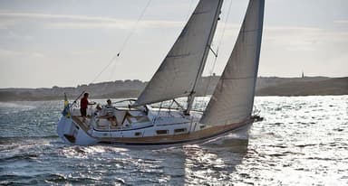 2010 Hallberg - Rassy 372 Shoal draft
