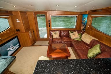 2008 Hatteras Yachts 60 GT