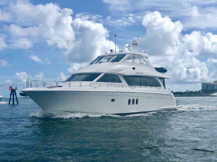 2008 Hatteras Yachts 72 Motor Yacht