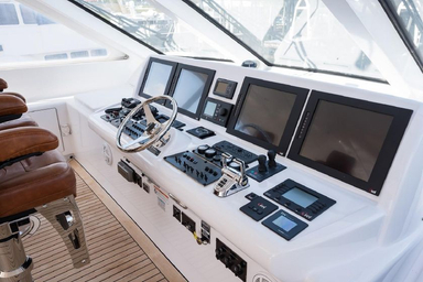 2008 Hatteras Yachts 72 Motor Yacht