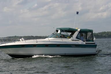 1985 Regal Boats 360 Commodore